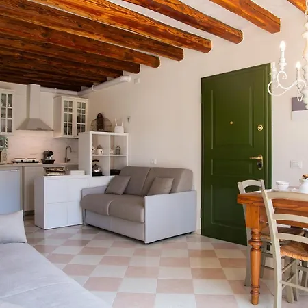 Casa Vacanze Venezia C'est La Vie Mira