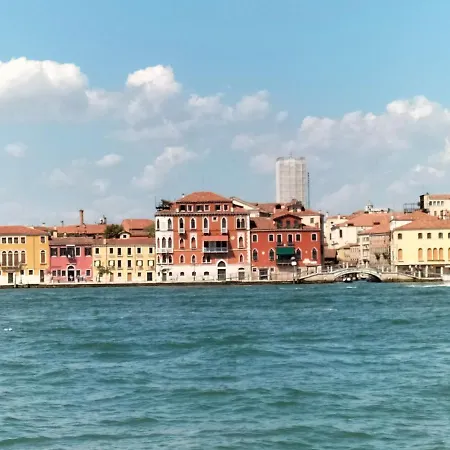Casa Vacanze Venezia C'est La Vie Mira