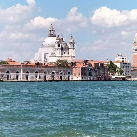 Casa Vacanze Venezia C'est La Vie * Mira